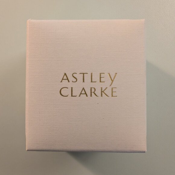 Astley Clarke Gold Celestial Mini Tiny Star Huggie Earrings - Picture 5 of 5